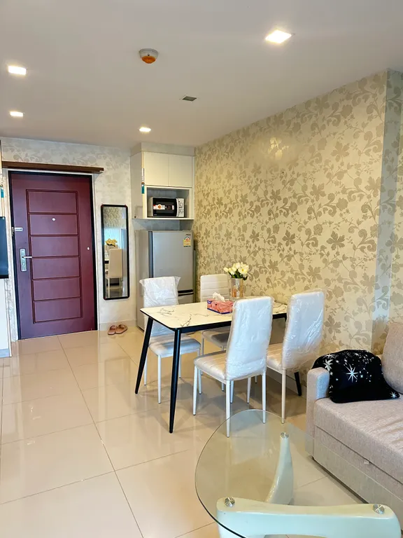 Просторная квартира в шаговой доступности от рынка Паттайя Парк