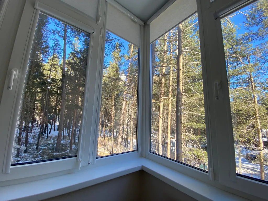 Уютный апартамент на берегу реки с видом на горы