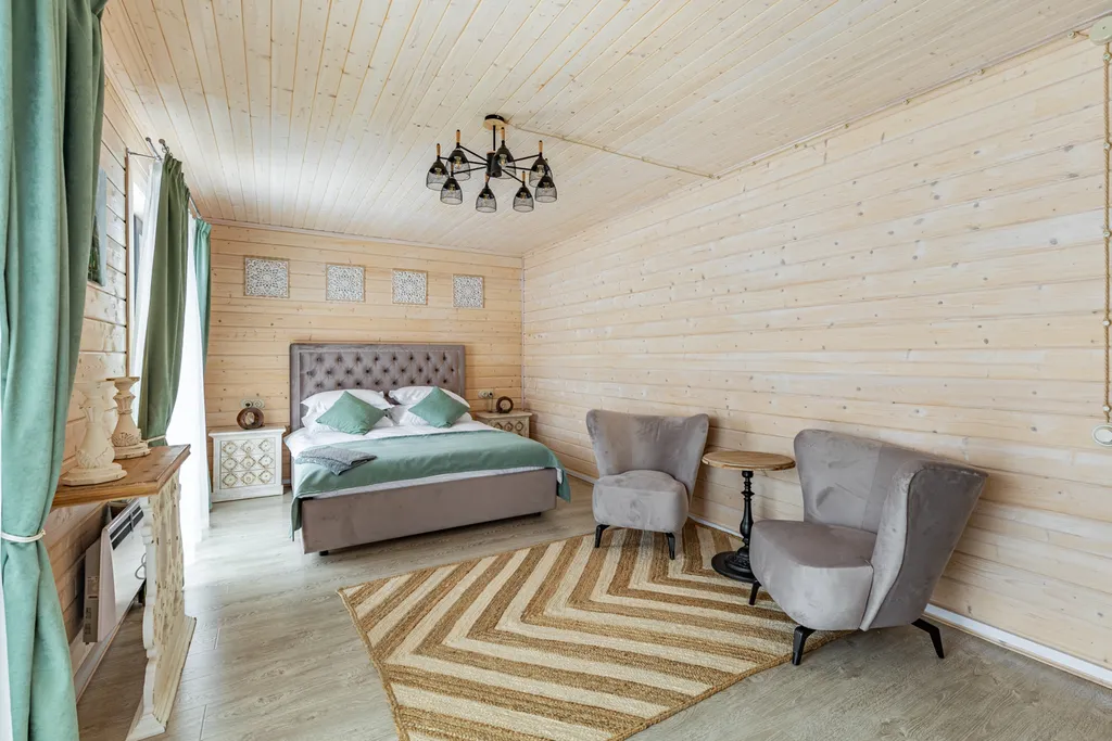 Частный дом с баней на дровах