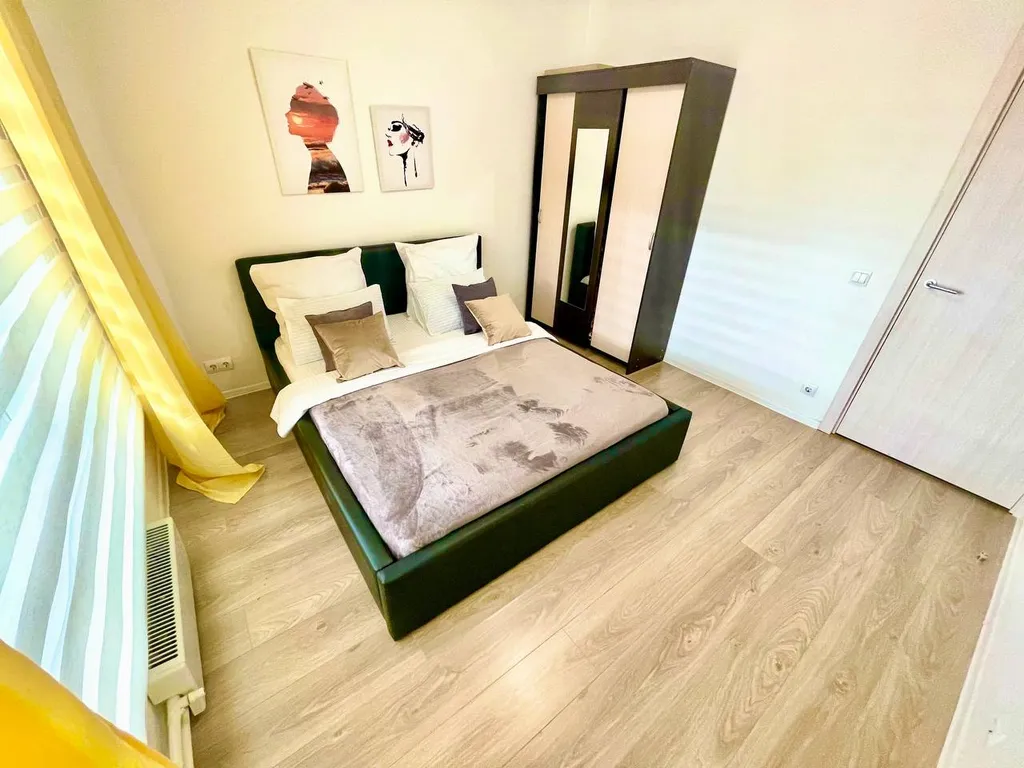 Просторные трехкомнатные апартаменты Санни Дейс