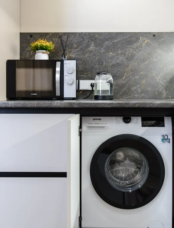 Дизайнерская студия в доме бизнес-класса