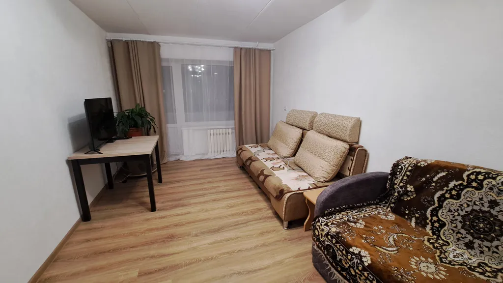 Квартира Квартира с видом на горы в центре города — Аша