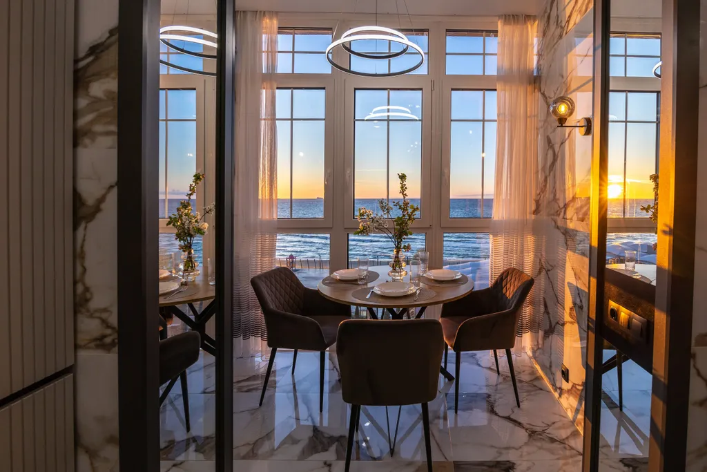 Апартамент с ПРЯМЫМ ВИДОМ НА МОРЕ