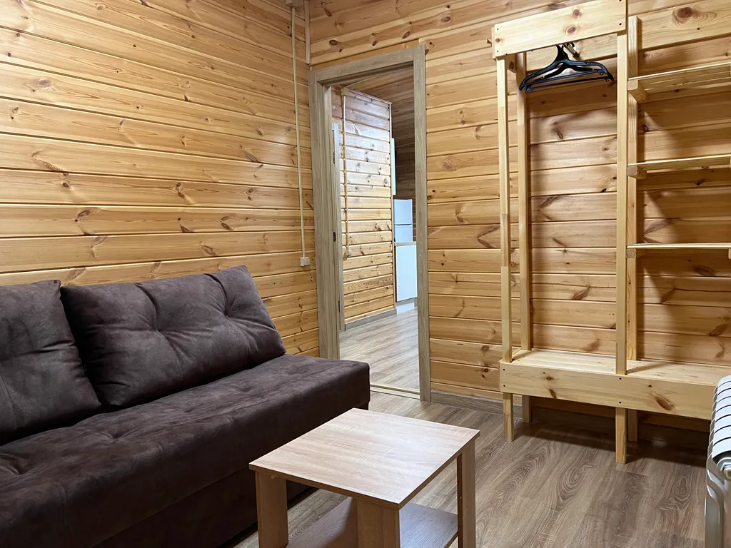 Дом с баней возле источников