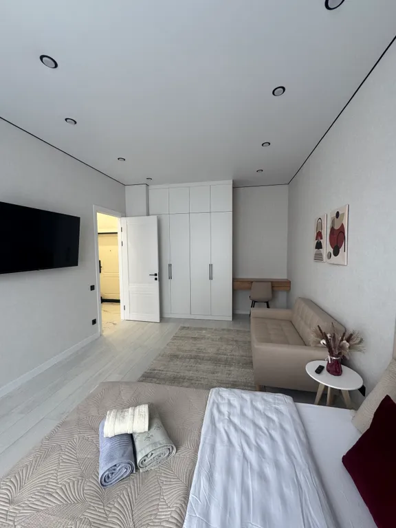 Уютная и новая квартира в самом сердце столицы