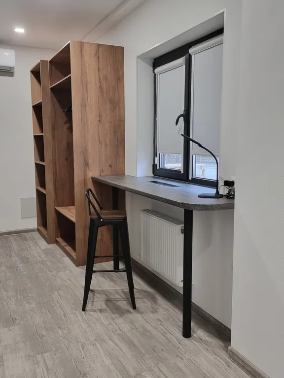 Серый номер