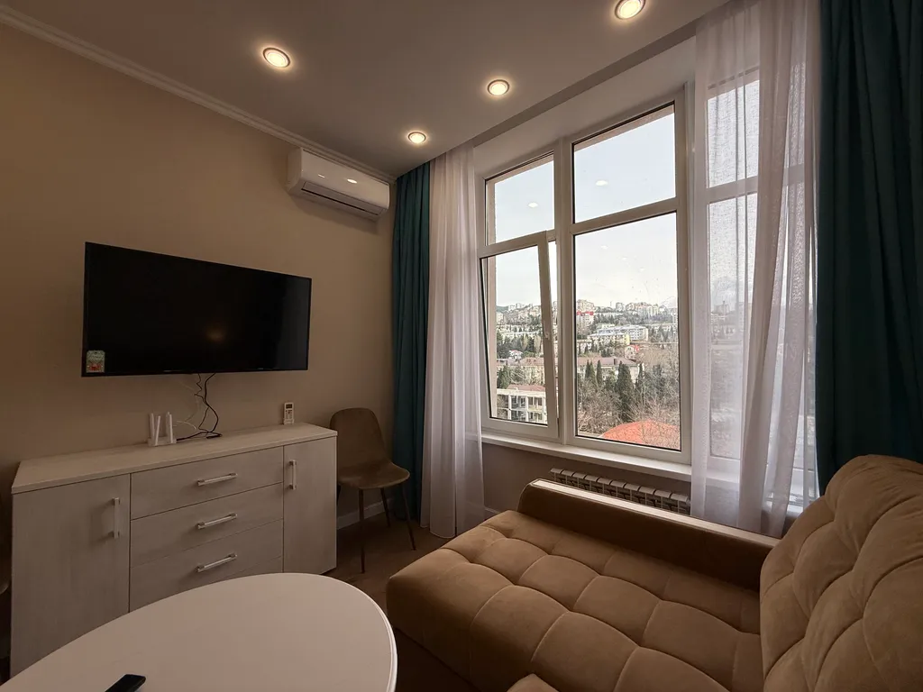 Квартира студия в центре Ялты