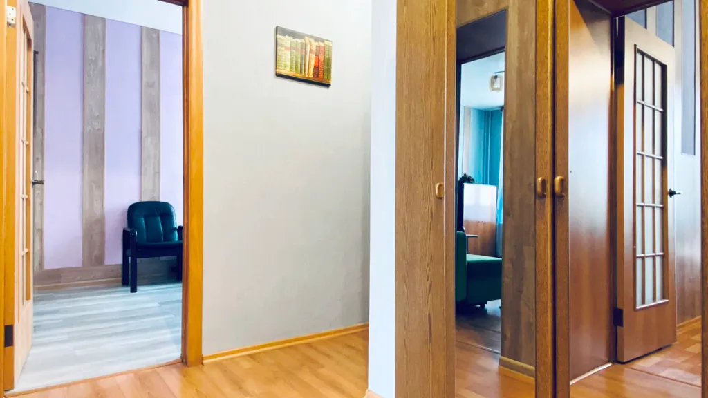 Просторная трехкомнатная квартира в центре