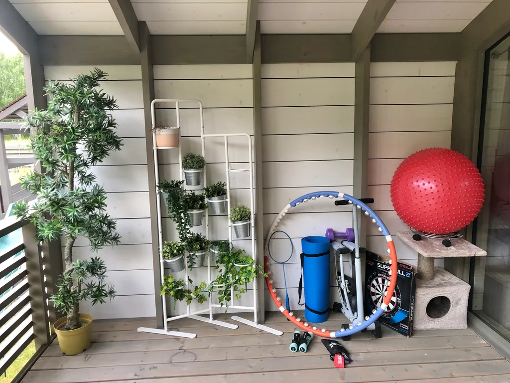 Коттедж Дом на прилесном участке в окружении реки — Горки