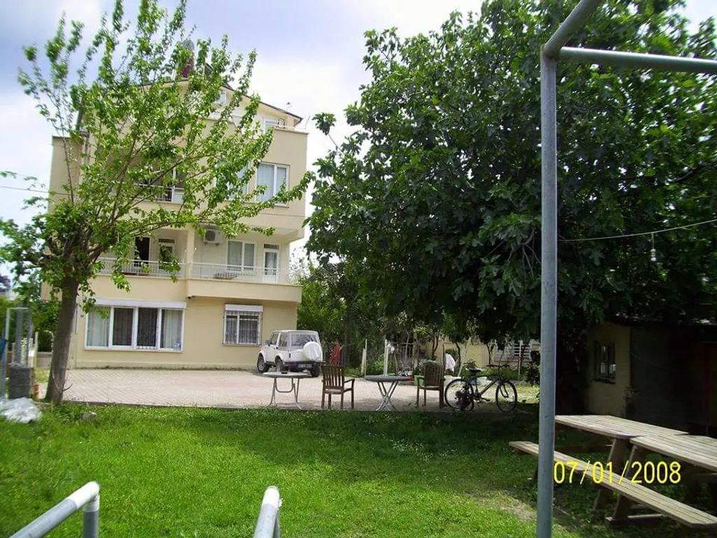 Апартаменты с кухней и ванной в номере в Бельдиби