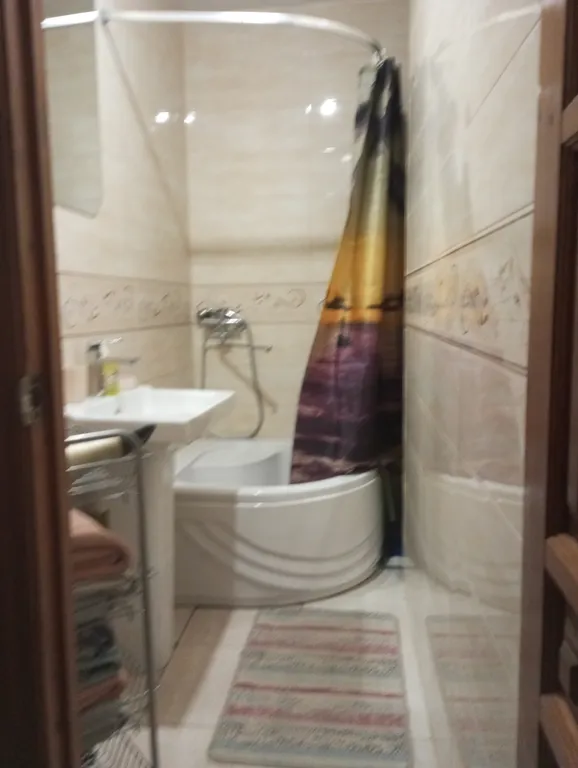 2комнатна с изолированными комнатами