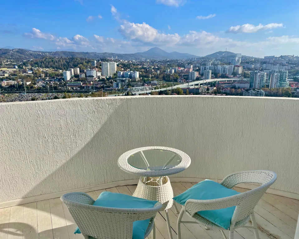 Квартира Квартира Студия в центре с террасой Сияние Сочи — Сочи