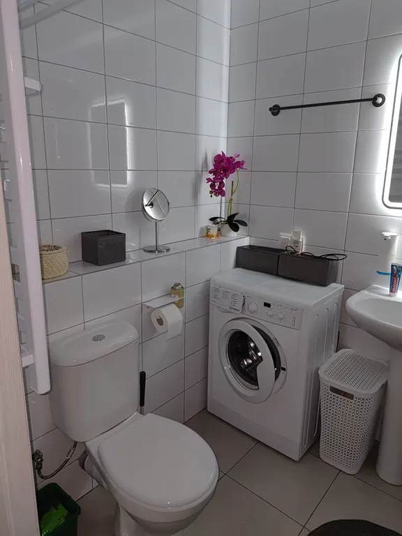 Новая евродвушка рядом с МРНЦ имени Цыба