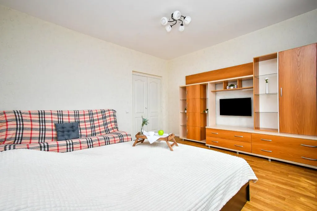 Квартира Квартира Рядом с НИИ Проблем севера/ Возможна аренда на месяц по выгодной цене — Красноярск