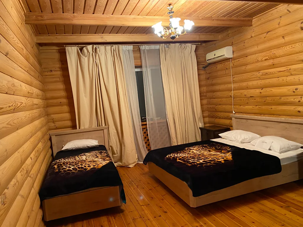 Дом на реке