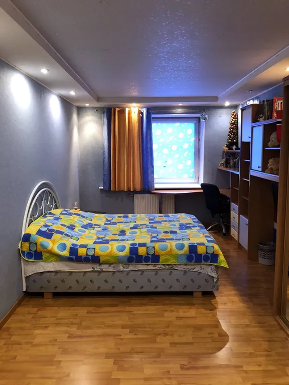 Spacious central 3-room apartment