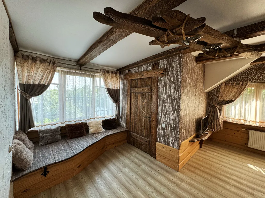 Тихий Уголок