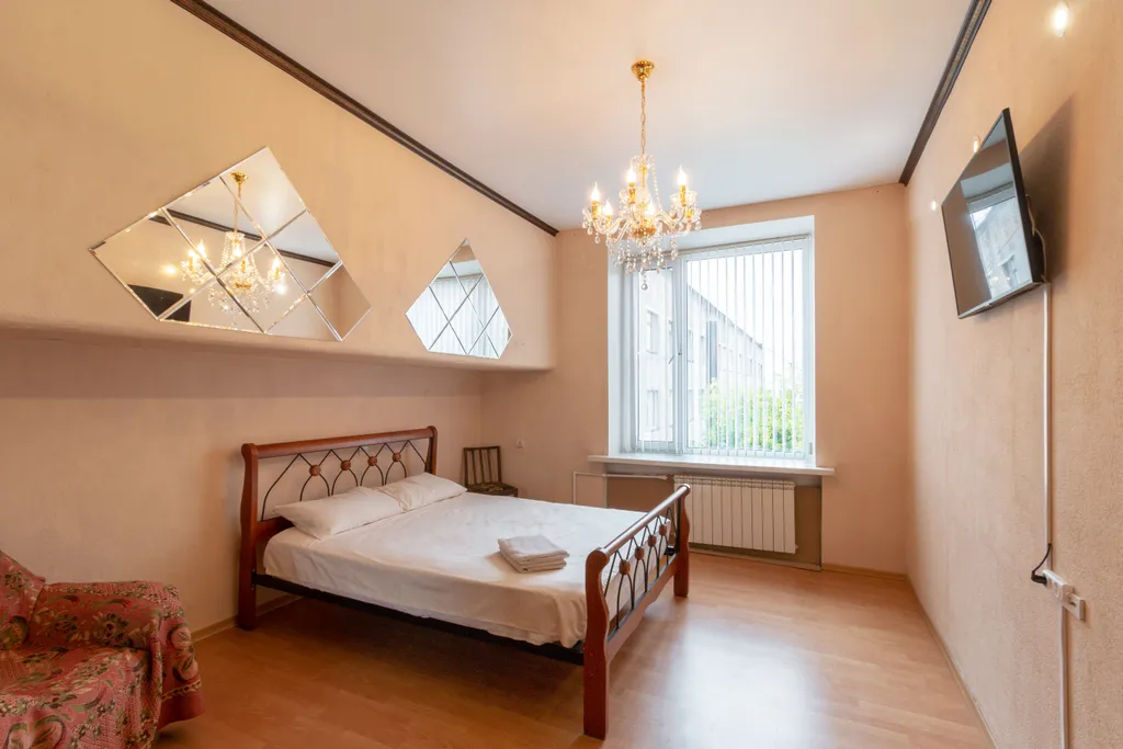 2-комнатная Квартира — аренда посуточно в Омск