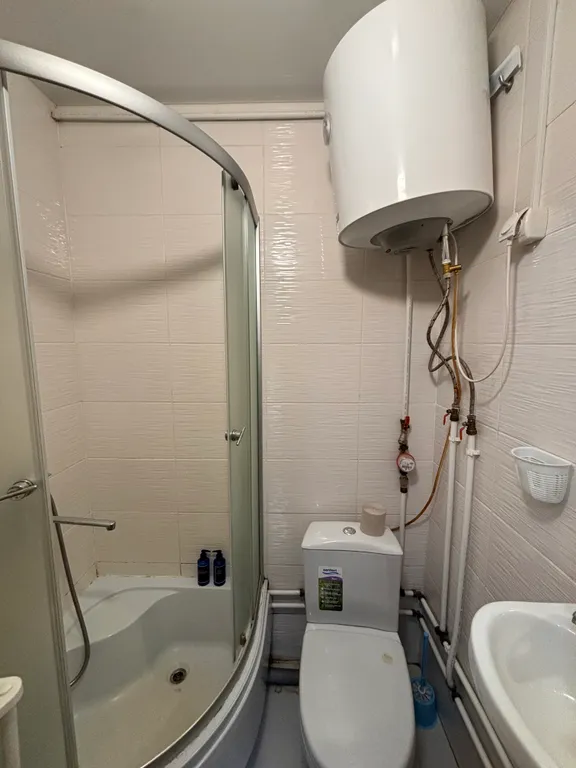 Гостинка в доме коммунального типа