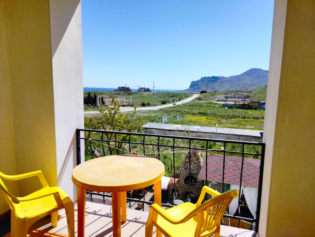 Стандартный номер на 2 этаже с видом на море