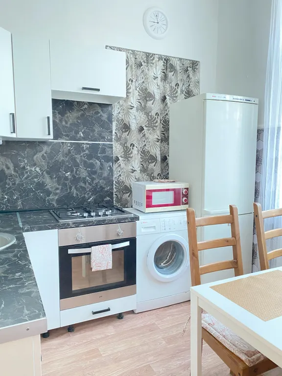 Квартира Уютная трехкомнатная квартира на Охотном ряду. — Москва