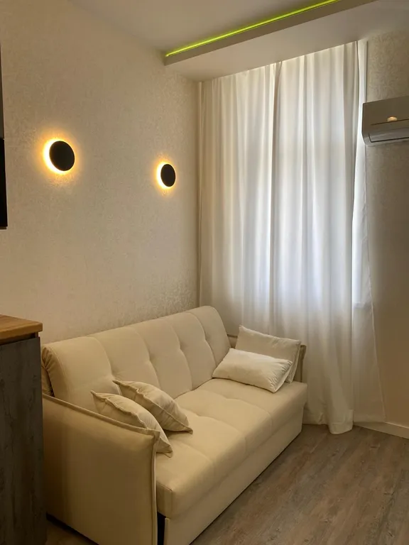 Современная квартира с кондиционером, с красивым видом на горы