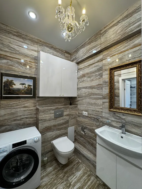 Дизайнерские апартаменты с видом на набережную