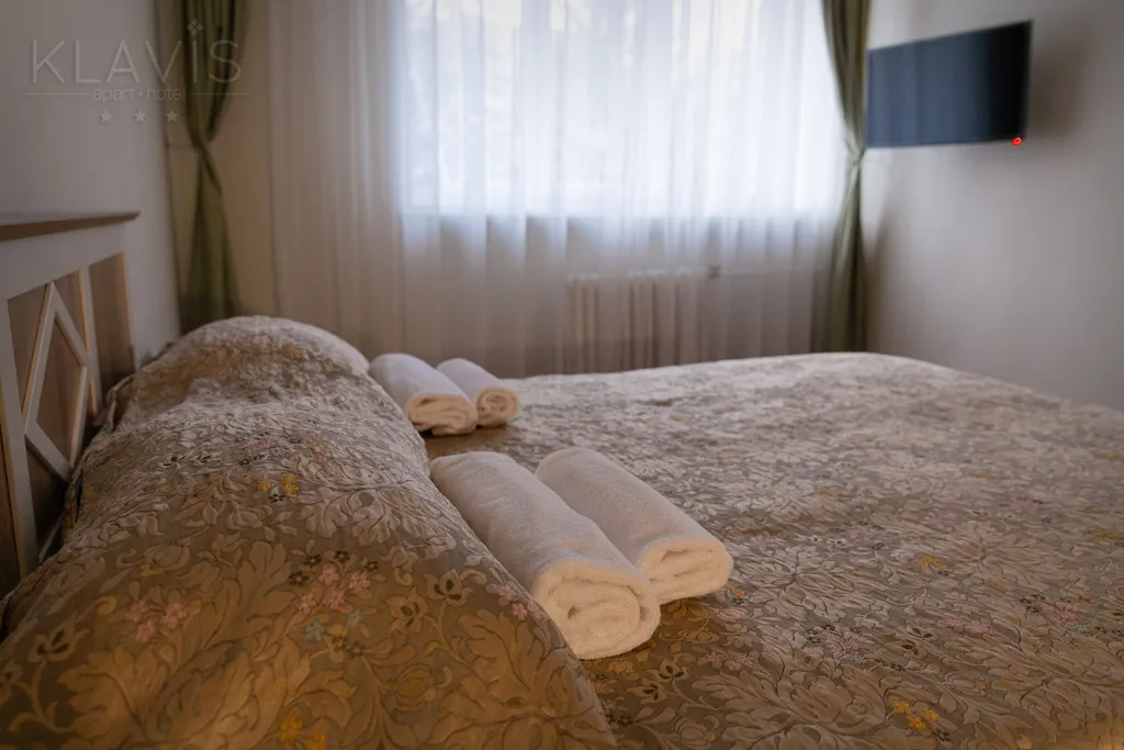 Квартира Двухкомнатные  апартаменты на Сурикова — Красноярск