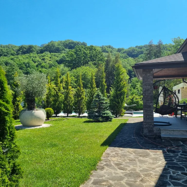 Коттедж Дом недалеко от моря в лоне гор — аренда посуточно в Сочи