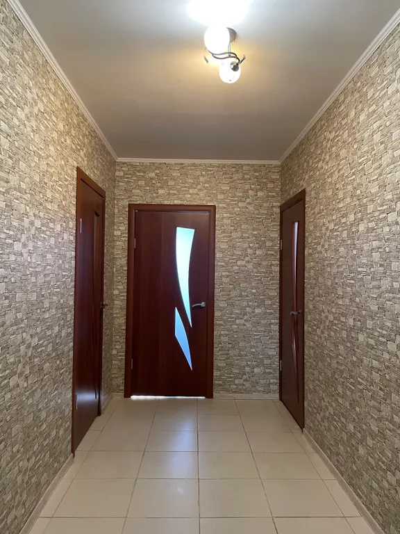 Дом в уникальном месте на берегу озера