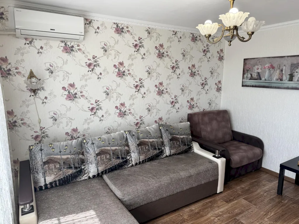 Квартира 2хкомнатная квартира 9 мин до пляжа, балкон, вид на море - Толстый мыс — Геленджик