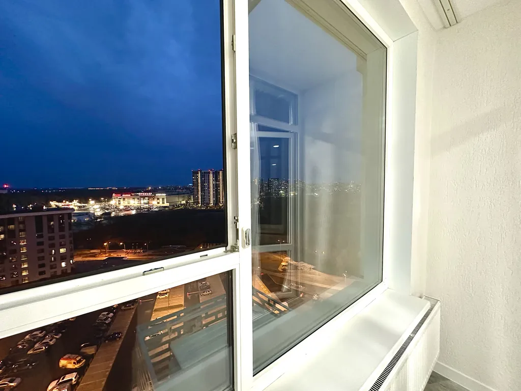 Студия у ТЦ Премьер в ЖК Метропарк