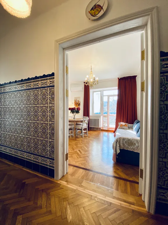 3-комнатная квартира в сталинском доме