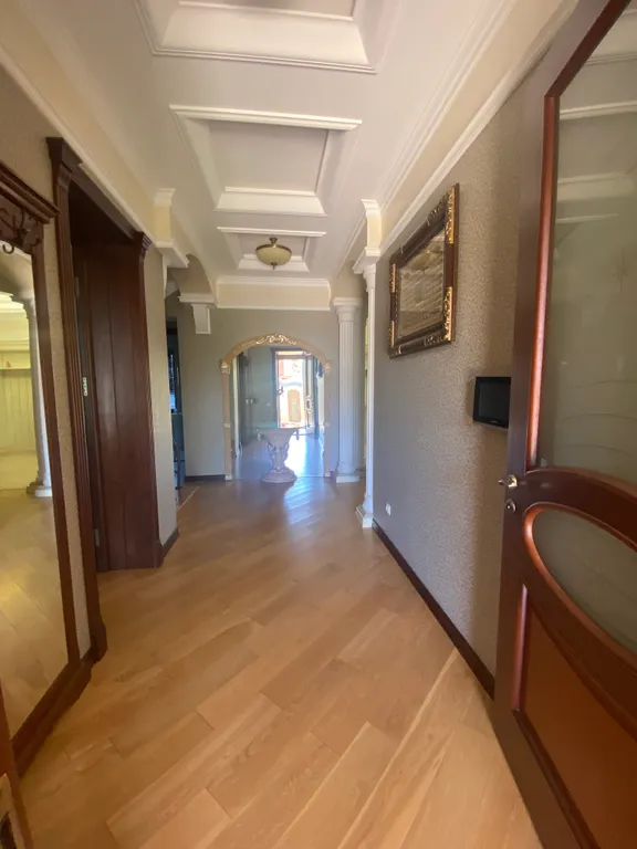 5-комнатный Дом