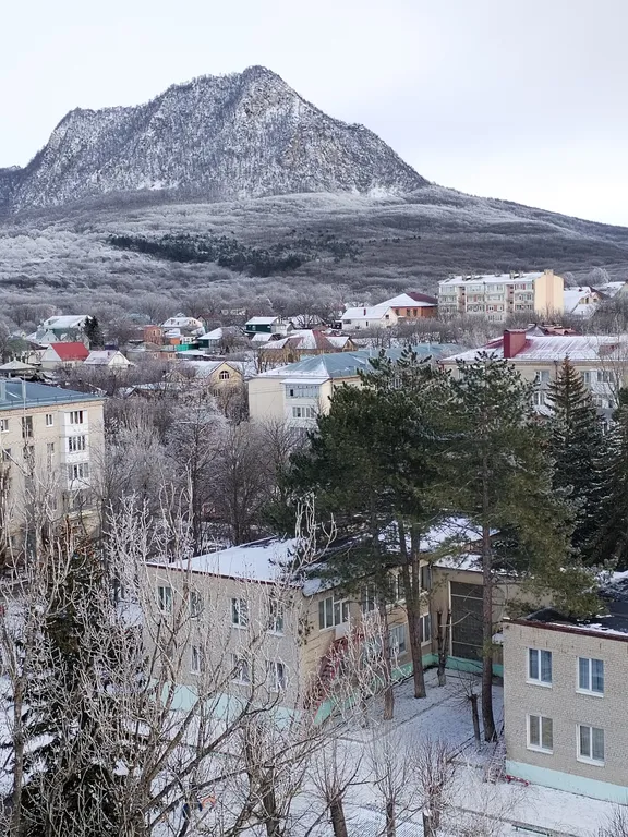 Уютная, удобная двухкомнатная квартира с красивым видом из окон