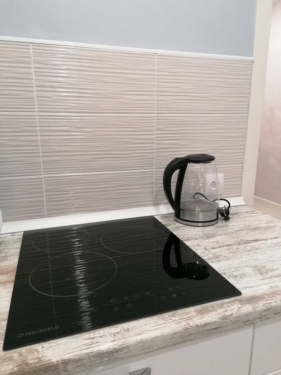 Белоснежная новая квартира с видом на Ледовую Арену