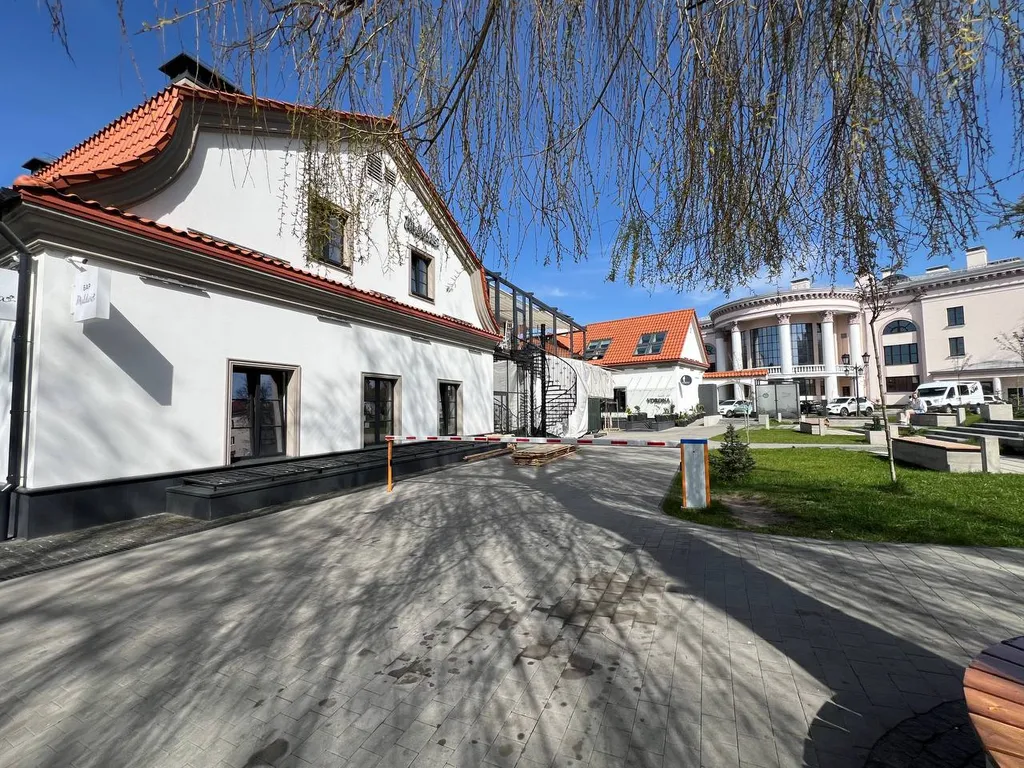 Студия Green рядом с замком от Mascaron Apartments