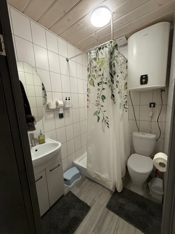 Дом благоустроенный с видом на гору