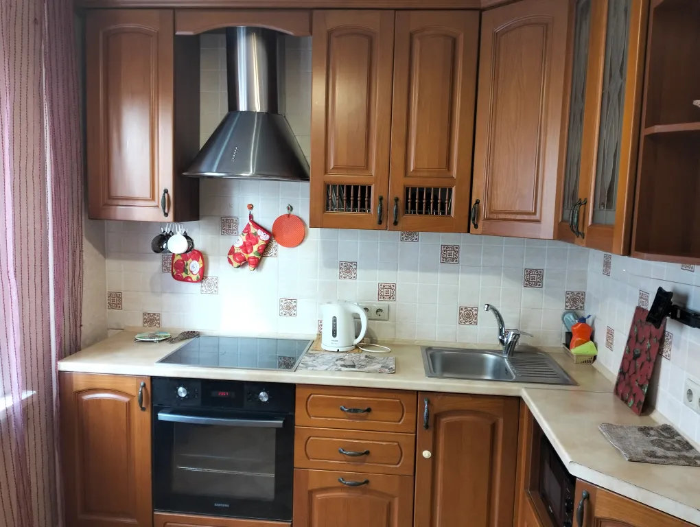 Тёплая чистая непрокуренная квартира с балконом.Аквапарк Аэропорт.Чеки