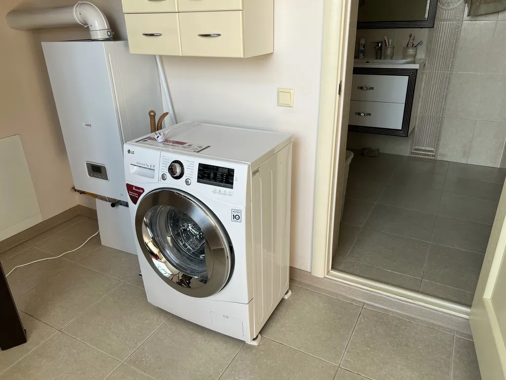 Уютный дом у моря