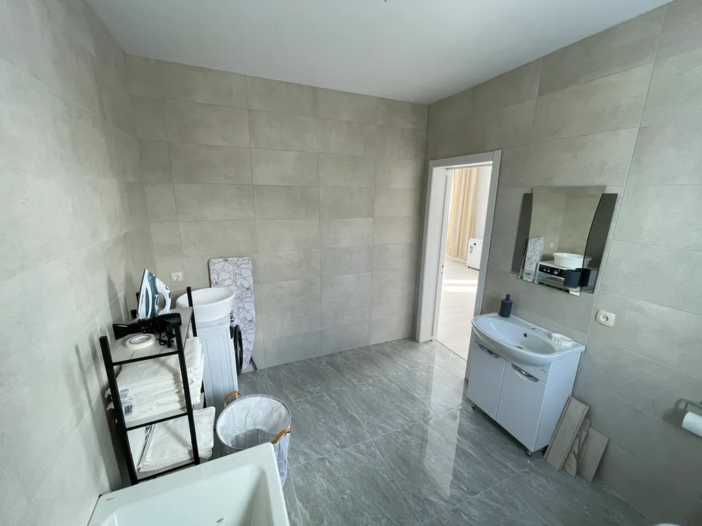 Уютный дом в черте города