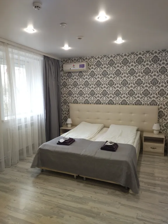 Квартира Аппартаменты с отдельным входом и личной парковкой — аренда посуточно в Павловск