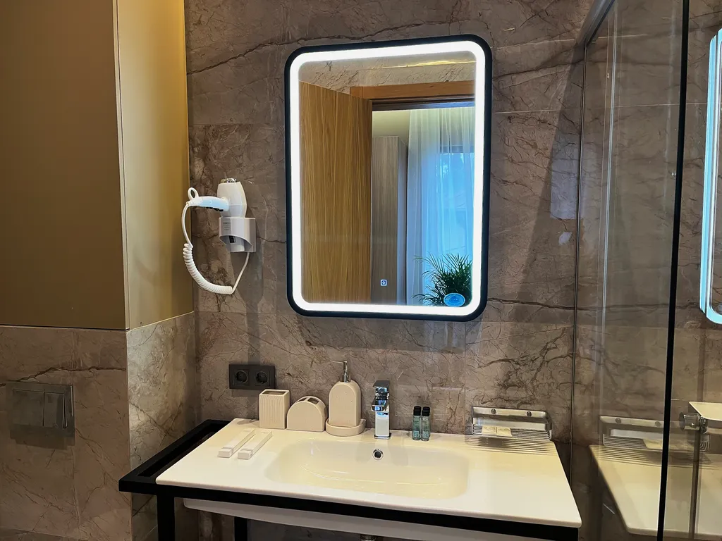 Апартаменты на набережной центра города