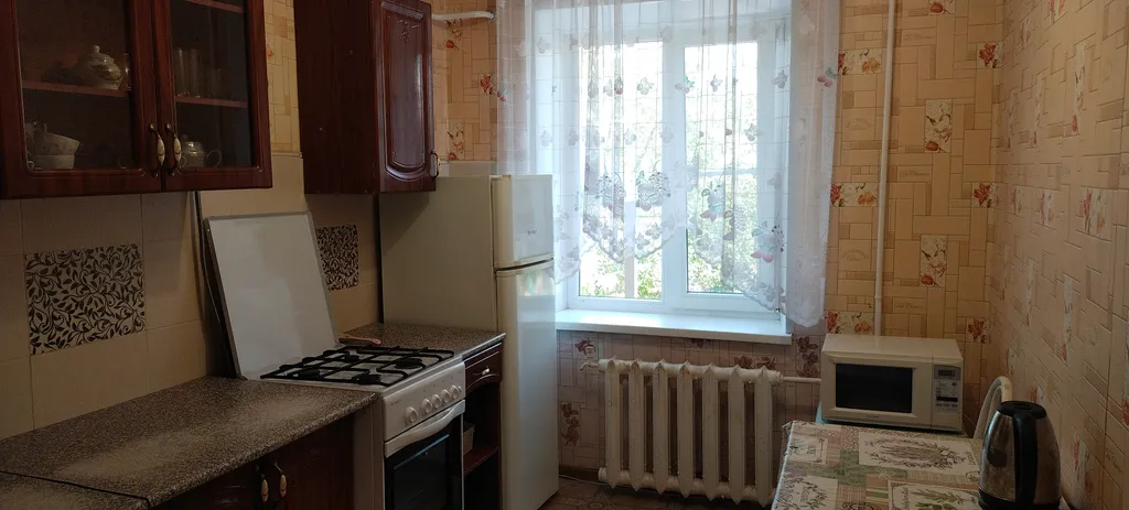 Квартира Уютная 2-х комнатная квартира на 1-м этаже — Ейск