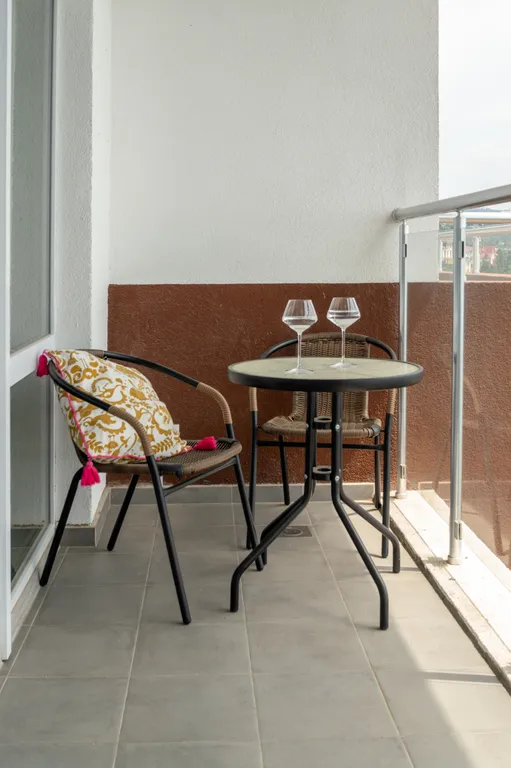 Уютная студия с прямым видом на море