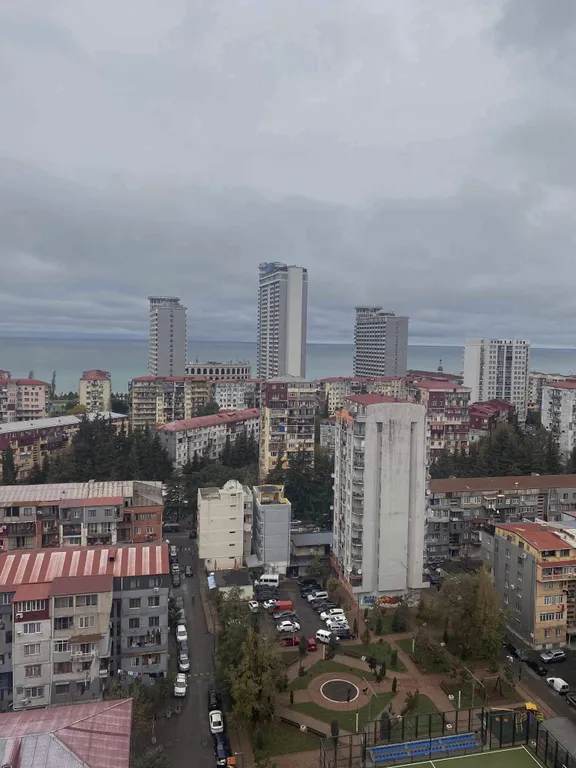 Современная 3-комнатная квартира с видом на море, новый дом