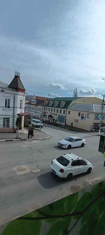 2-комнатная квартира с кондиционером без балкона в центре