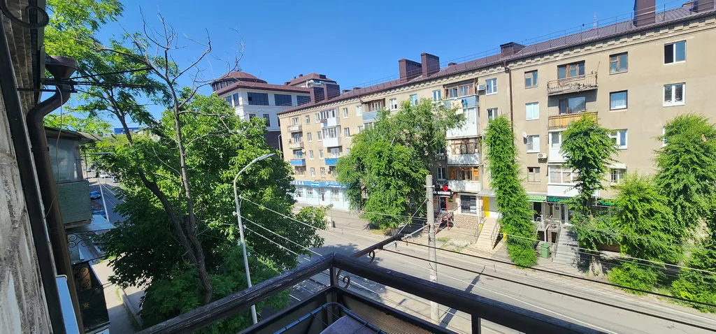 Двушка на самом популярном проспекте