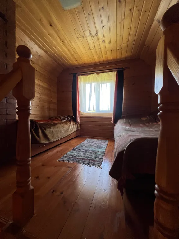 Русский дом с баней на берегу озера