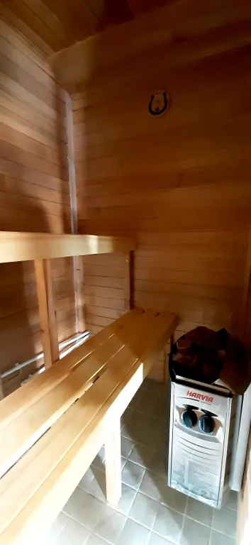 Дом с сауной с чудесным видом на озеро